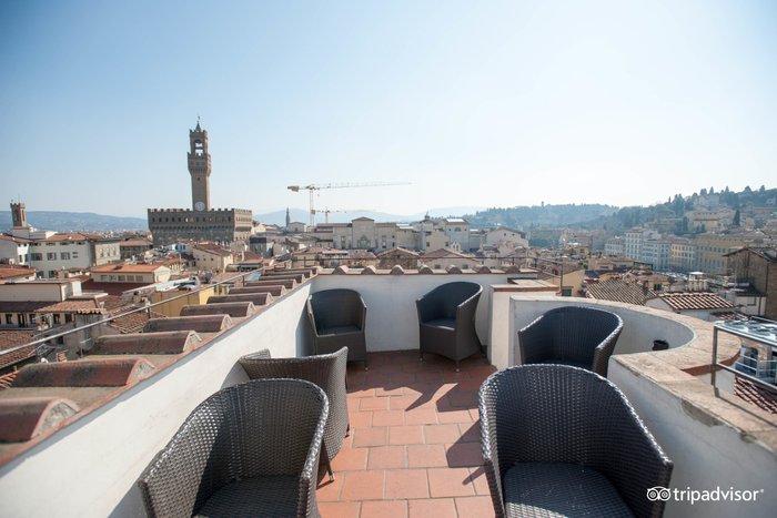 Hotel Torre Guelfa Palazzo Acciaiuoli Florence, Italy - book now