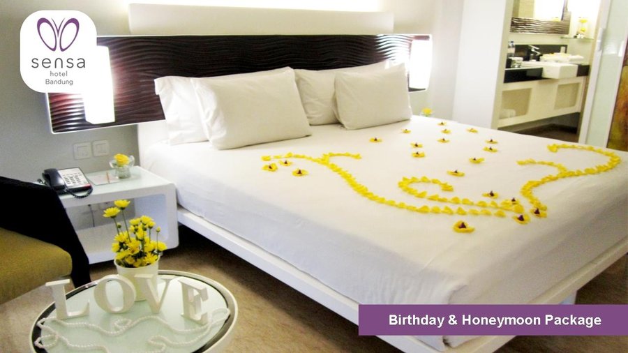 Honeymoon Decoration