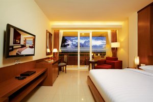 Room & Suite
