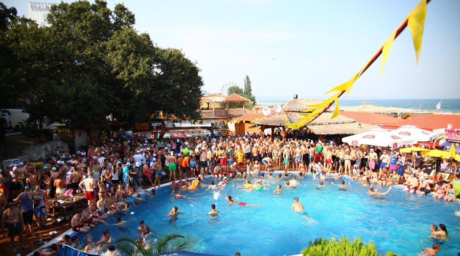 Megapark Dolphin, Golden Sands