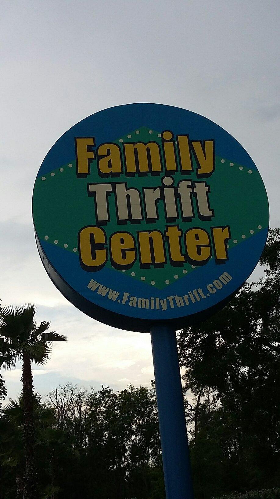 96 Thrift Store Signs & Promotional Ideas