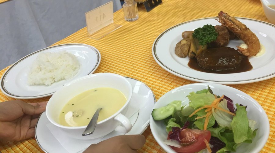 子供用の食事です。