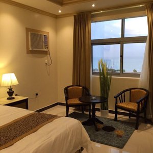 Suite tower hotel