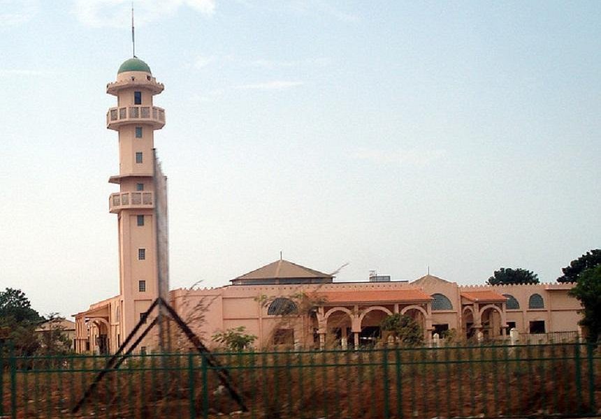 Mesquita Bissau image