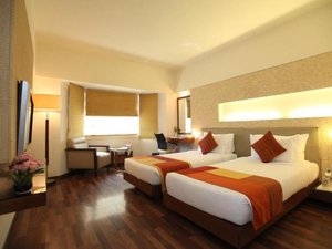 Room & Suite