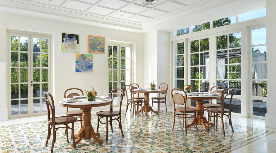 The elegant dining area at Straits & Co