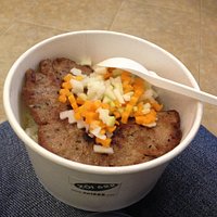 Sticky rice with imported beef