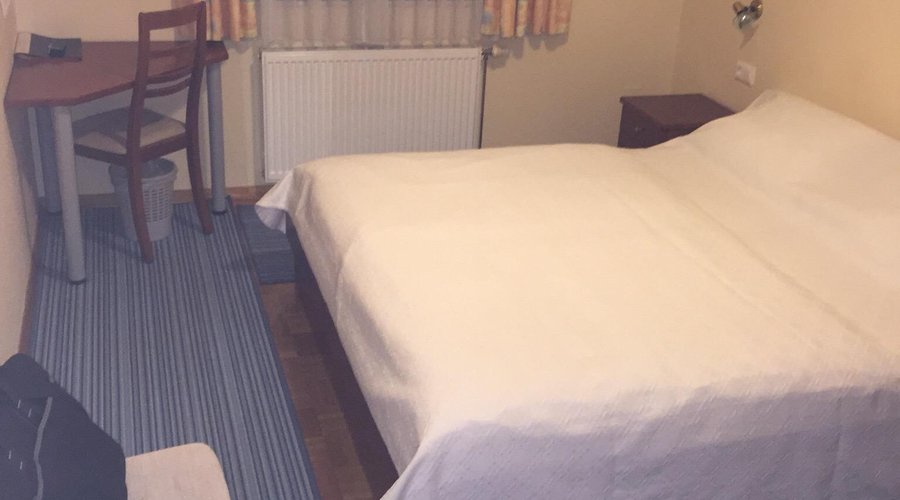 Nice room for a good price!