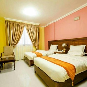 Rowanya Hotel
