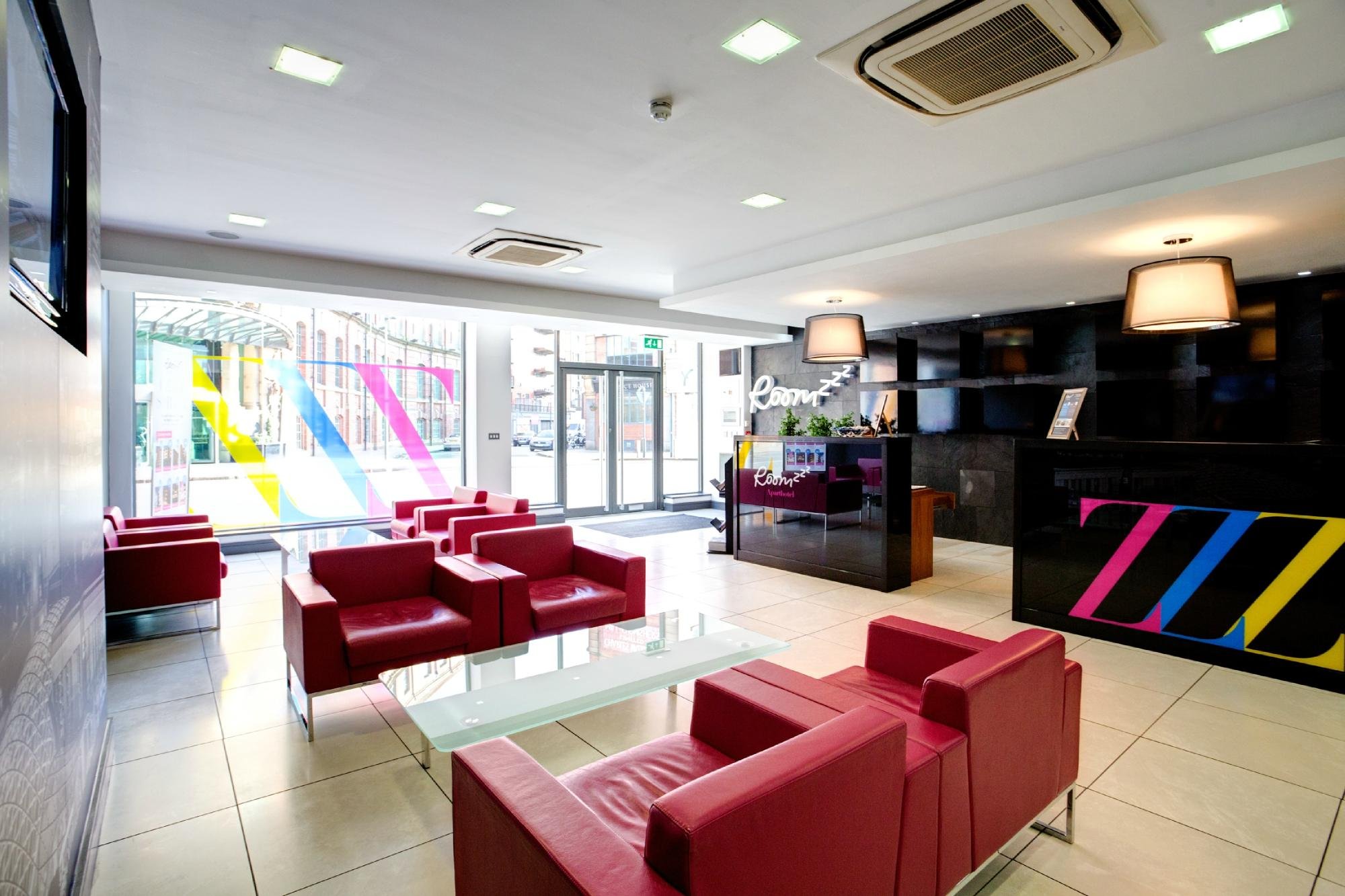 Roomzzz Aparthotel Leeds by null