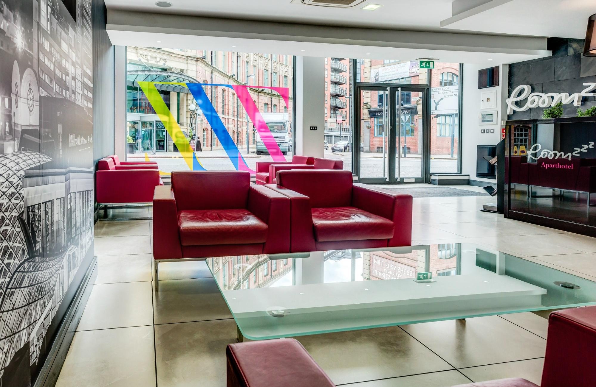 Roomzzz Aparthotel Leeds by null