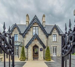 Cae Court Hotel