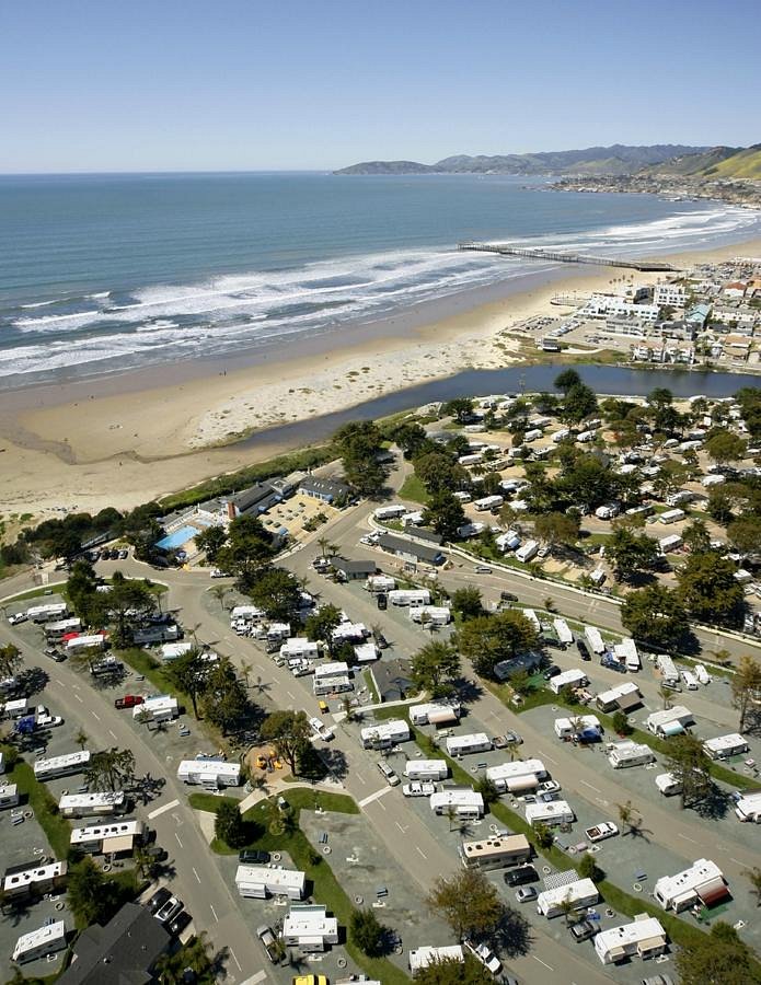 Pismo Coast Village: How to camp on the beach. Beautiful sunny California camping on the beach.