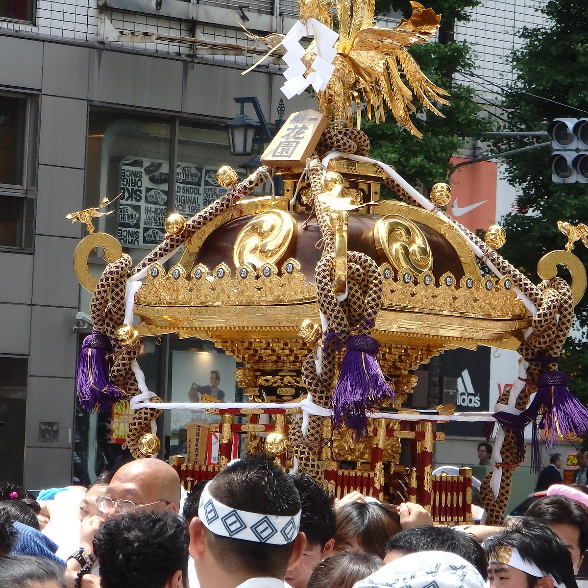 22年 花園神社例大祭 行く前に 見どころをチェック トリップアドバイザー