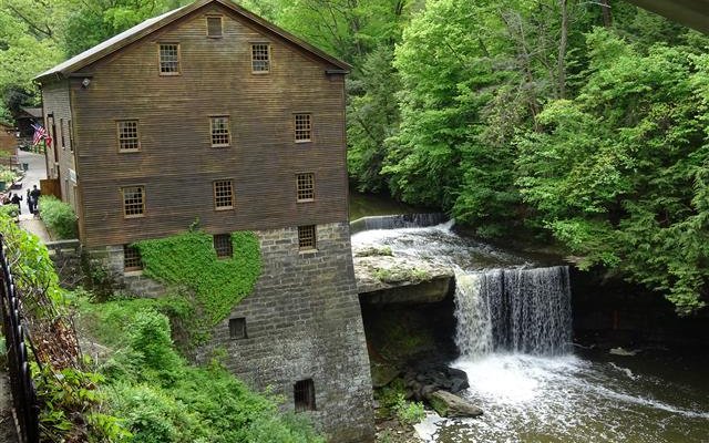 the mill and falls