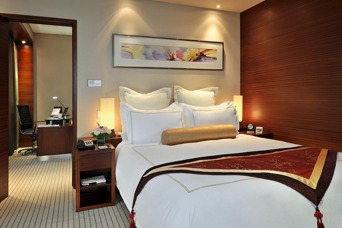 Ramada by Wyndham Shanghai Pudong 4*. Kingtown Riverside Hotel Plaza Shanghai 4. Shanghai airport hotel