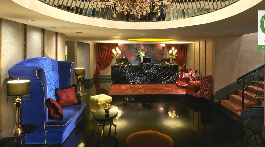 Hotel Lobby