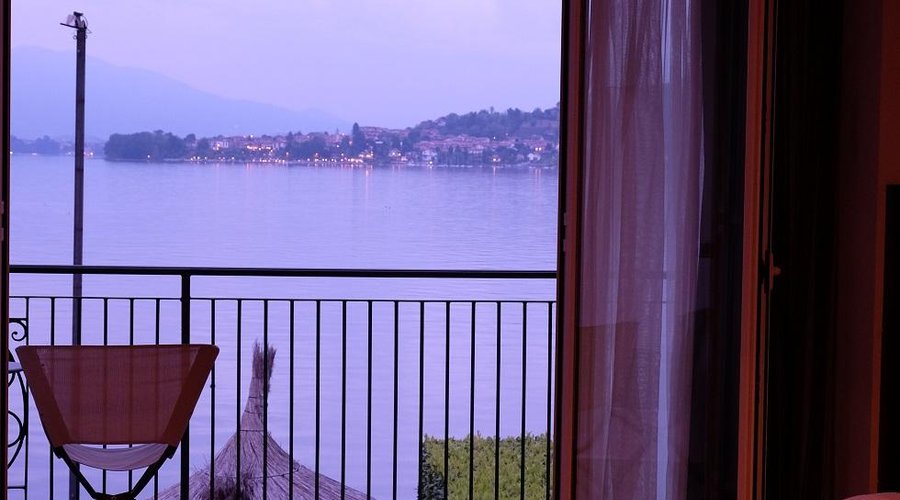 Lake View