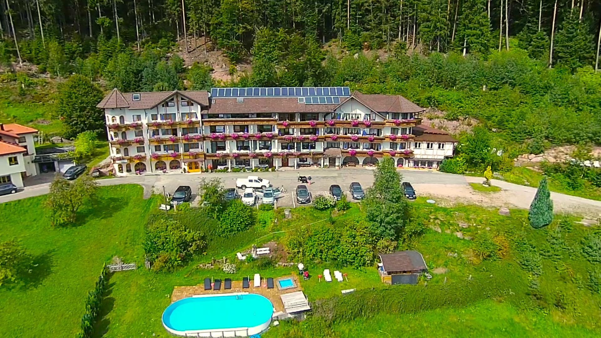 LANDHOTEL BASLER HOF