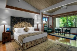 Room & Suite