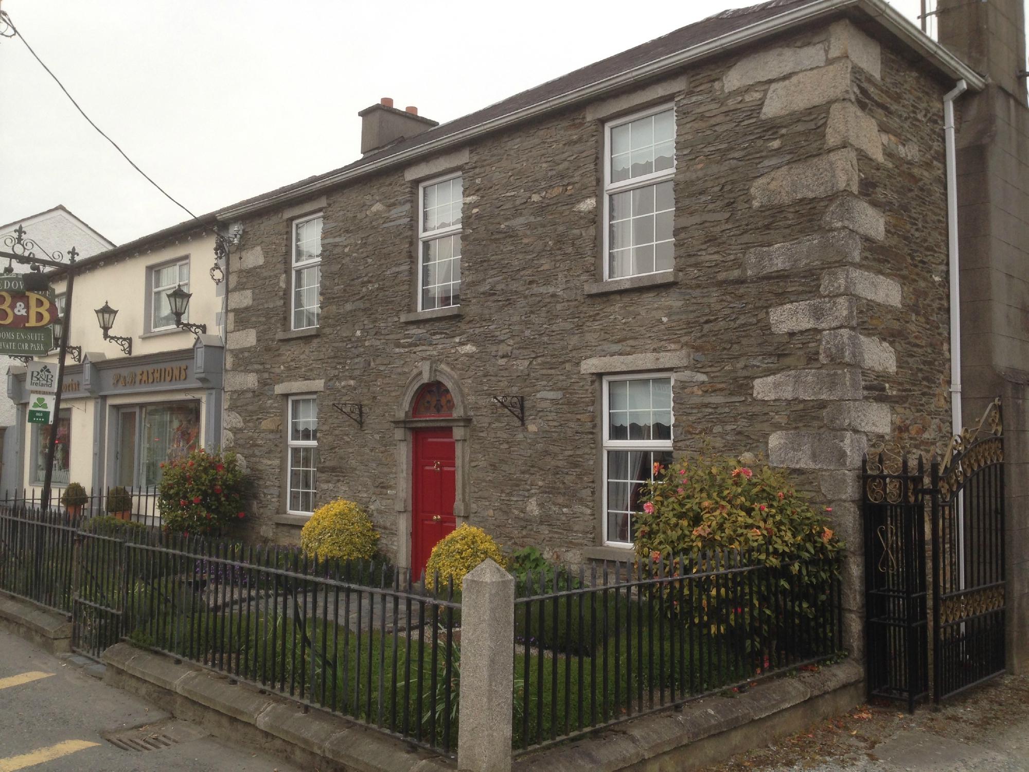 MEADOWSIDE B&B - Updated 2024 Prices & Reviews (Bunclody, Ireland)