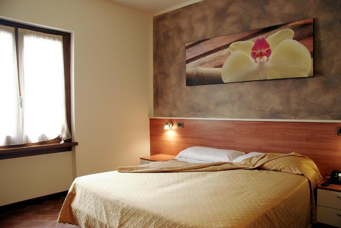 Albergo Bed & Wine $94 ($̶9̶9̶) - Prices & Hotel Reviews - Negrar Di 