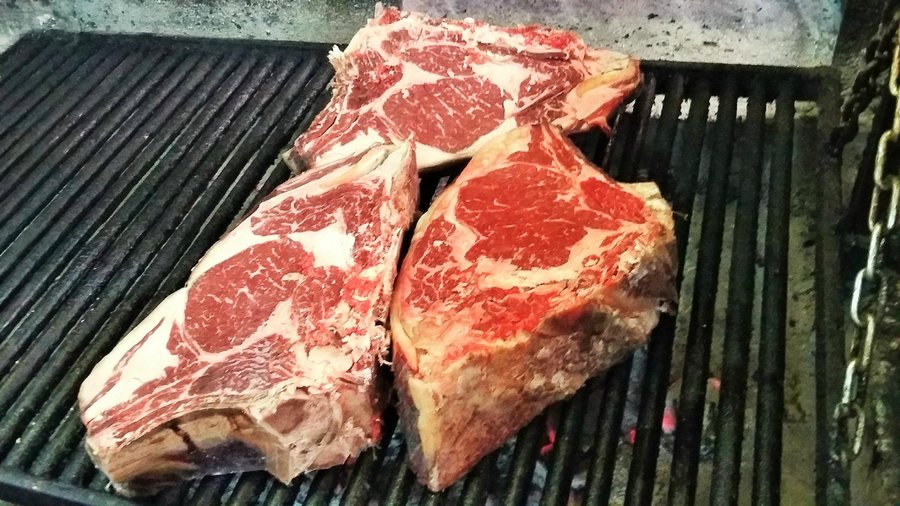 Chuletones a la brasa