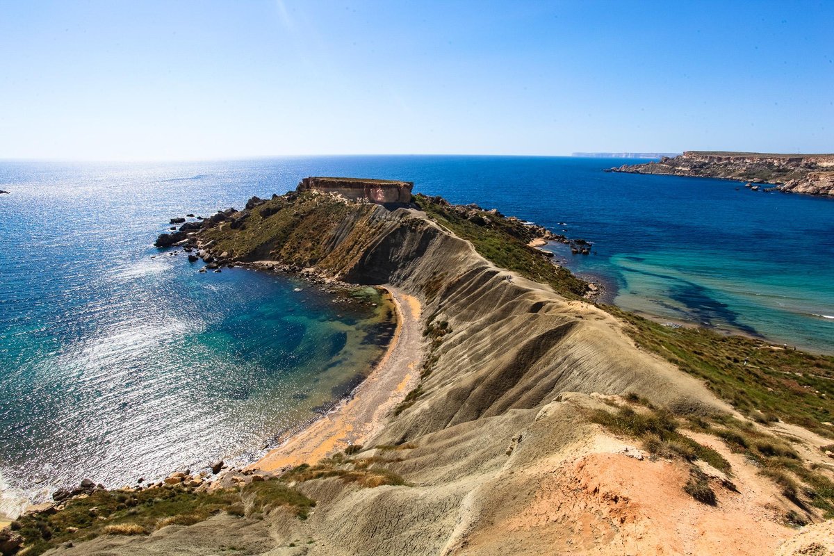  Ghajn Tuffieha  strand - Málta