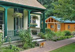 Timothy Hutton's New York Farm House!