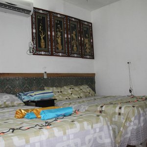 Bachelor Inn, hotel in Belize City