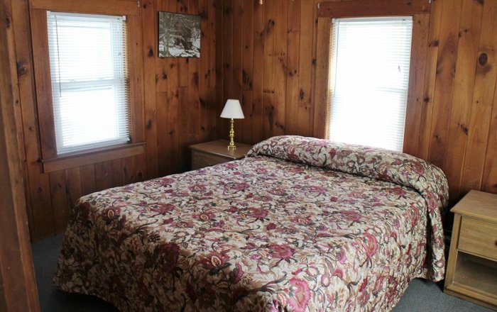 PINE VALLEY CABINS - Campground Reviews (Thornton, NH)