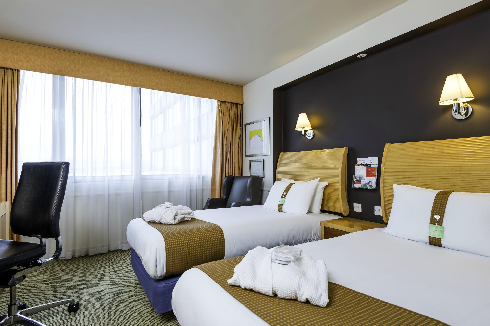 Hotel photo 1 of Holiday Inn Glasgow Airport, an IHG hotel.