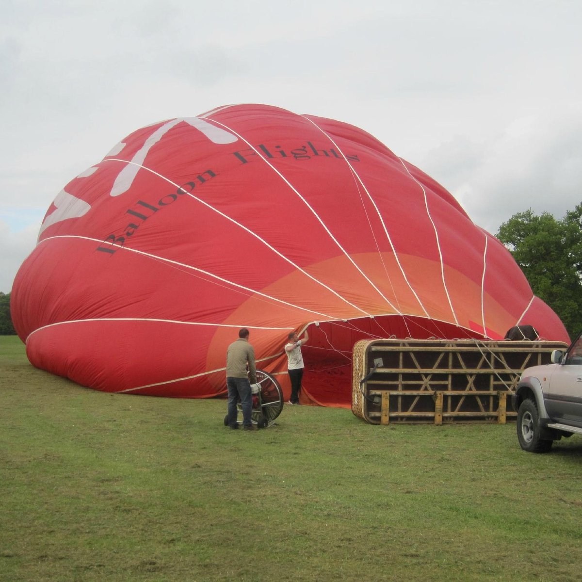 VIRGIN BALLOON FLIGHTS - COVENTRY, COOMBE COUNTRY PARK - All You Need ...