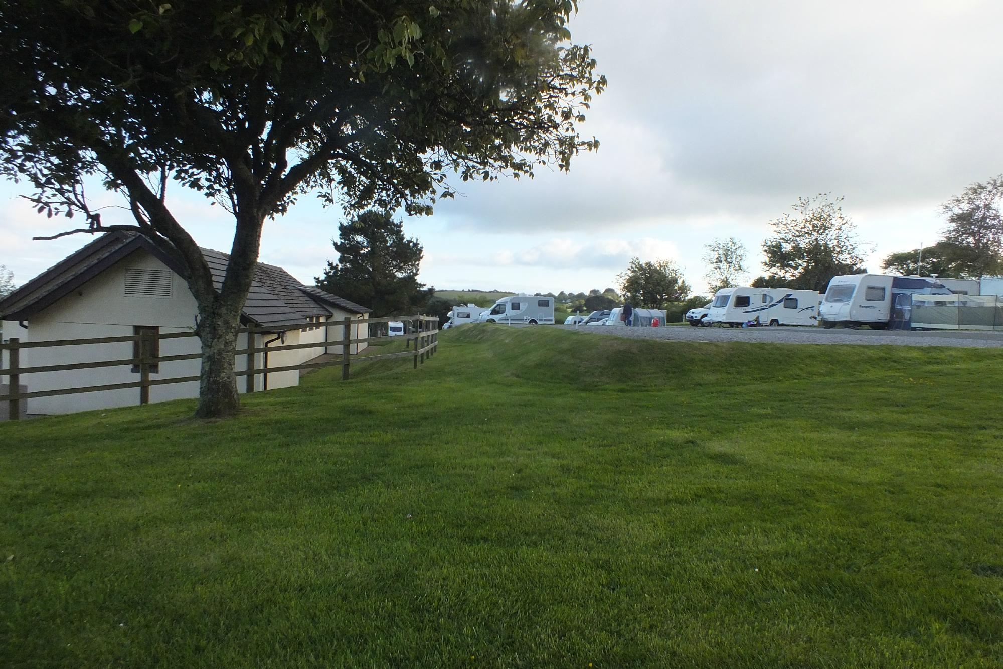 Looe Caravan and Motorhome Club Campsite - 18