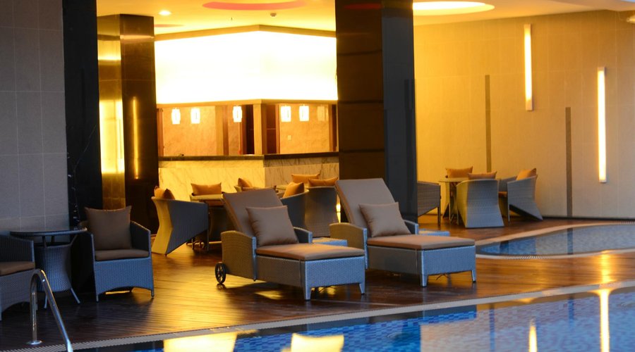 Pool @nagoyahillhotel