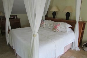 Room & Suite