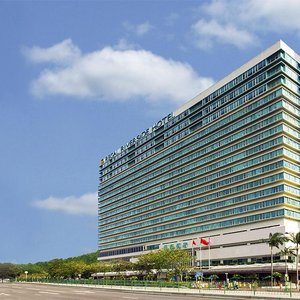 Regal Riverside Hotel