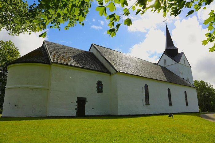Herøy kirke 2014