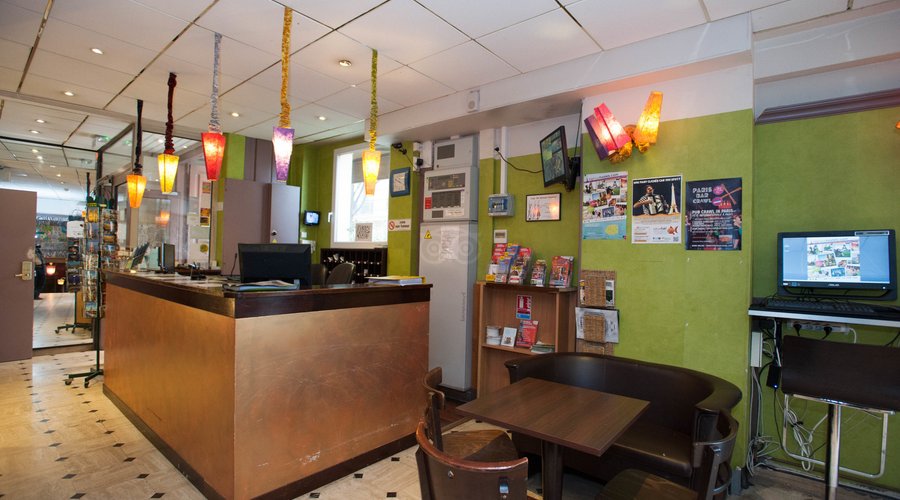 Front Desk at the Caulaincourt Square Hostel