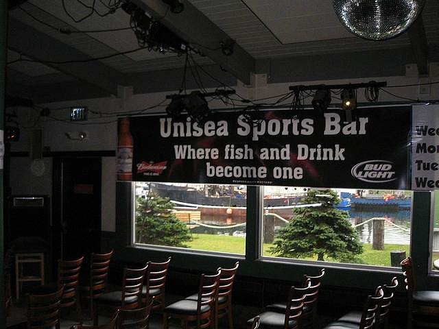 Unisea Sports Bar image