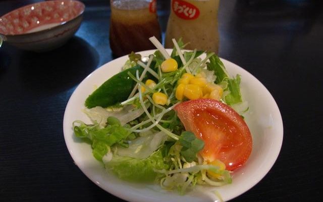 ブイヤベースのセットについたサラダ