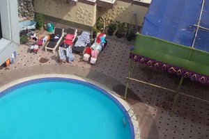 Pool & Beach