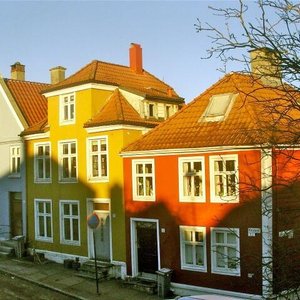 Klosteret5Gjestehus er et tradisjoelt Bergenshus fra 1830