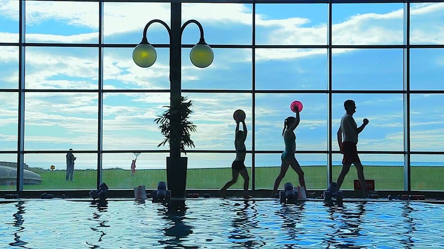 Family fun at the  pool at quality Hotel