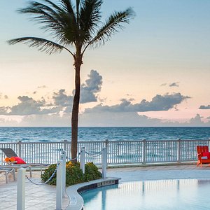 Pelican Grand Beach Resort, hotel in Fort Lauderdale