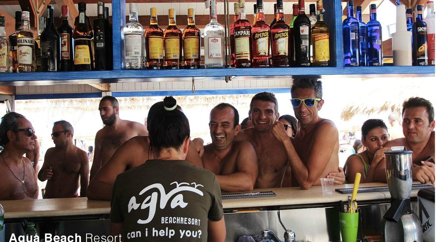 Bar
