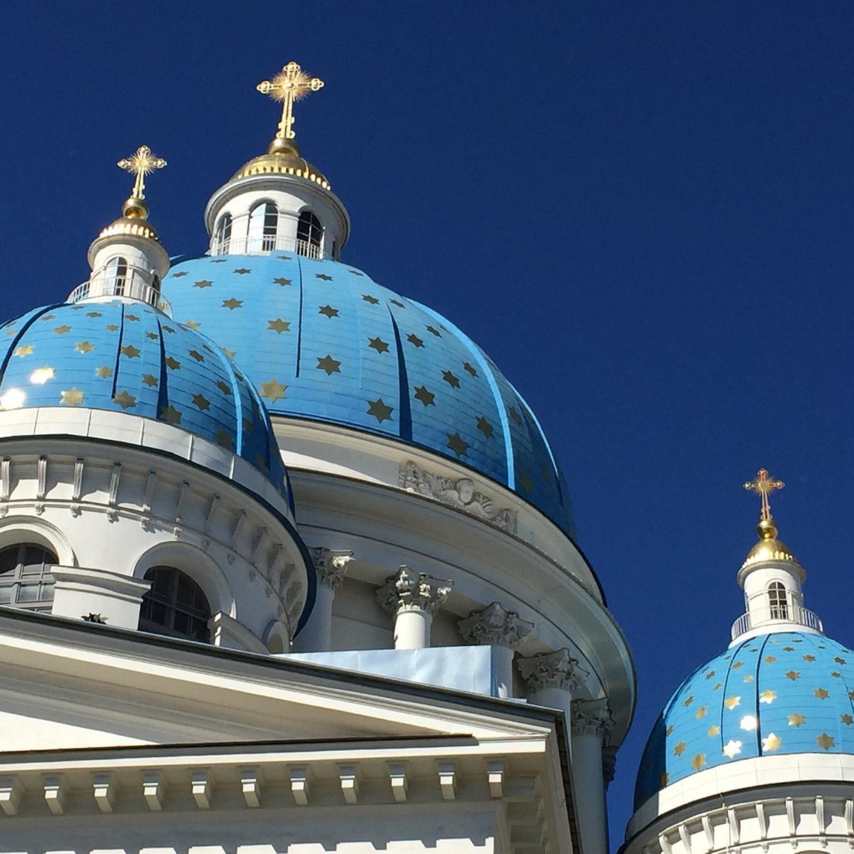 Санкт-Петербург голубой купол с золотыми звездами
