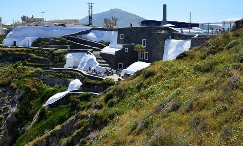 Venetsanos Winery - Built into the Cliffs
