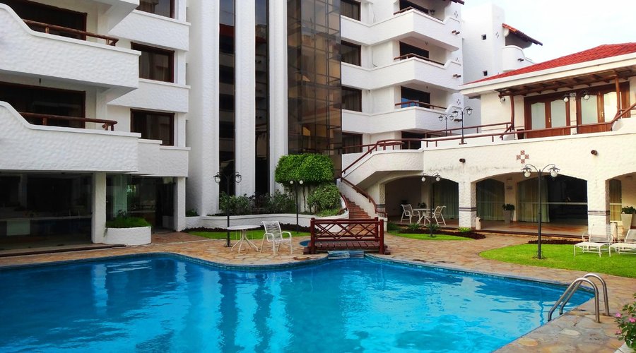 Área Piscina