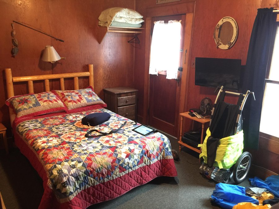 Escape to Serenity: Oregon's Crescent Creek Cottages & RV Park